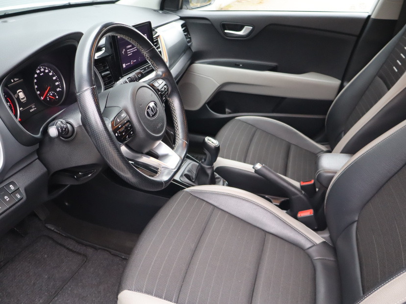 Kia Stonic, 2021
