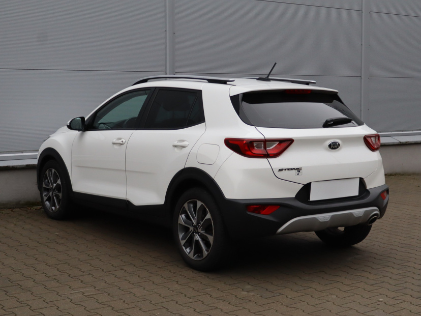 Kia Stonic, 2021