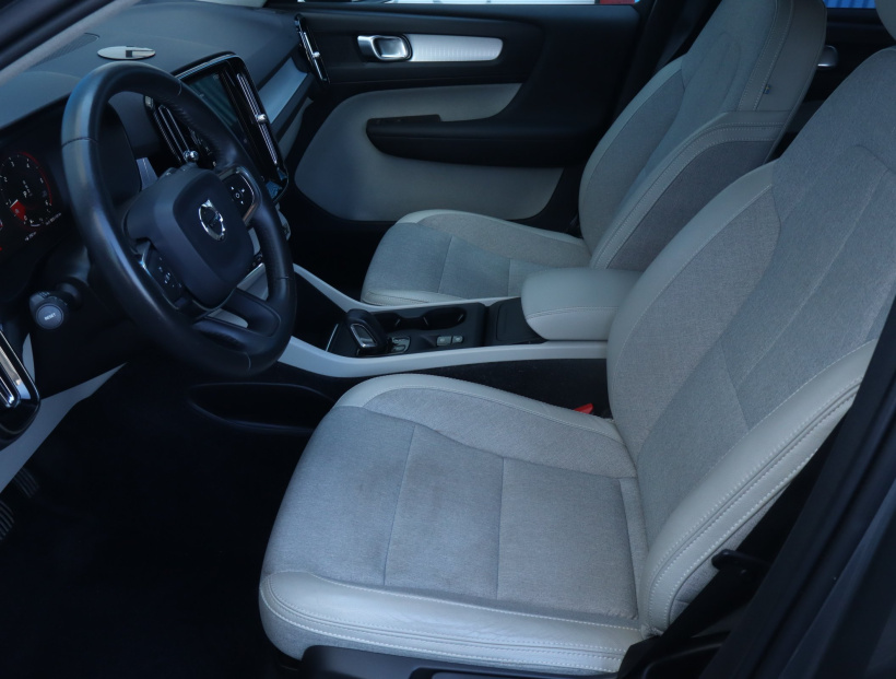 Volvo XC40, 2019