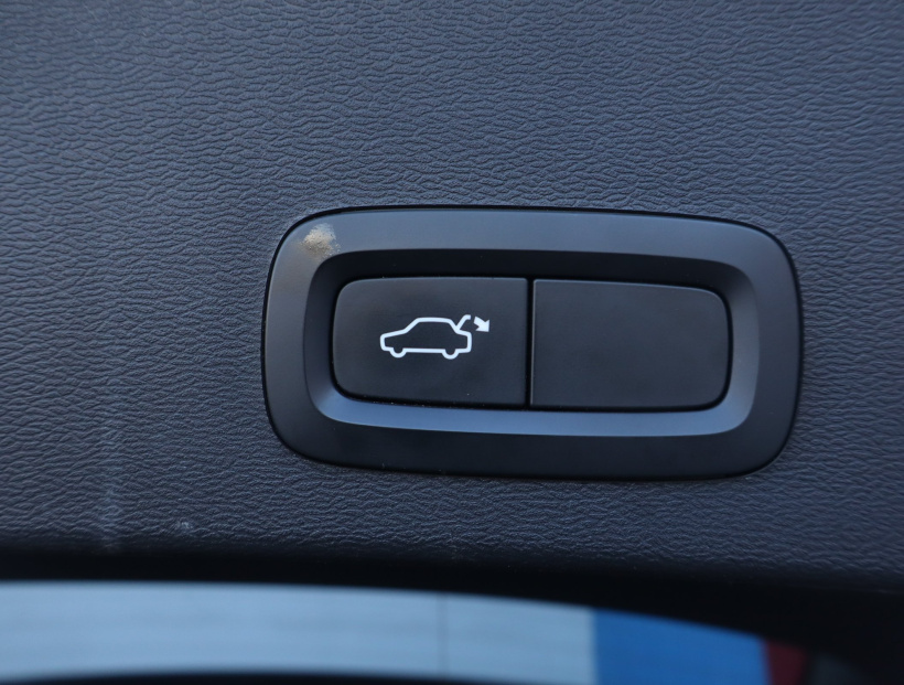 Volvo XC40, 2019
