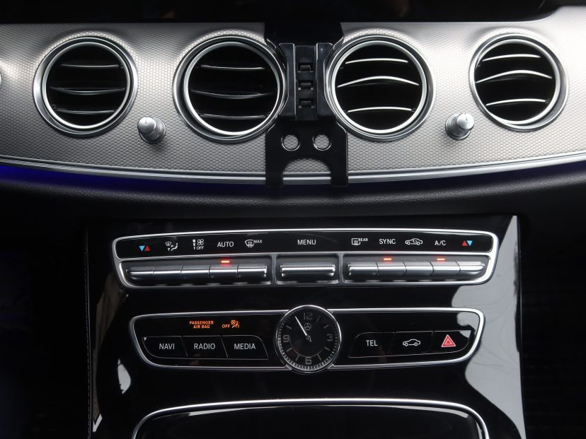 Mercedes-Benz E, 2016