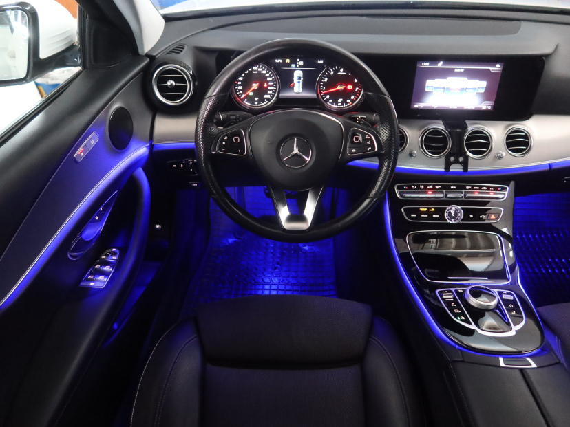 Mercedes-Benz E, 2016