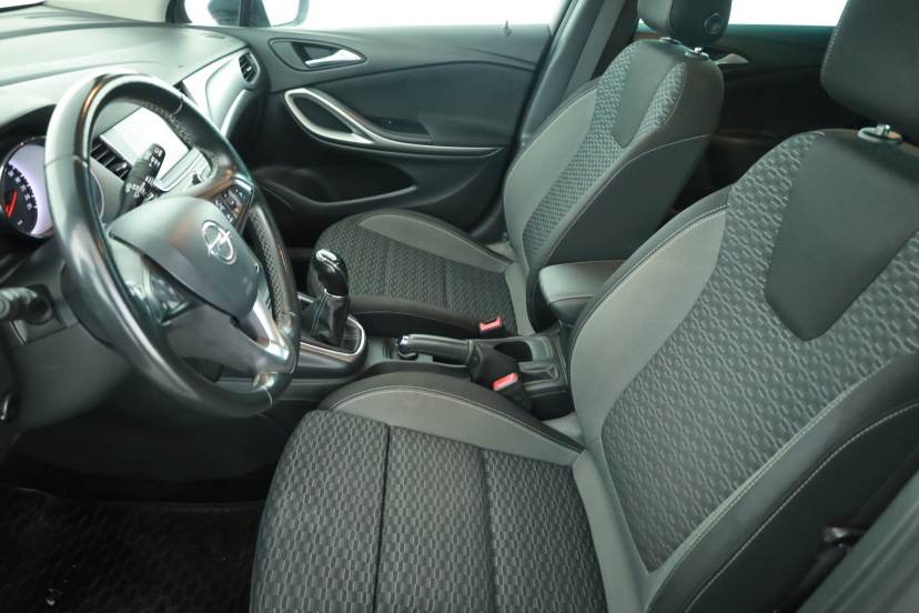 Opel Astra, 2021