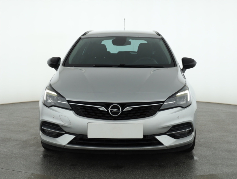Opel Astra, 2021
