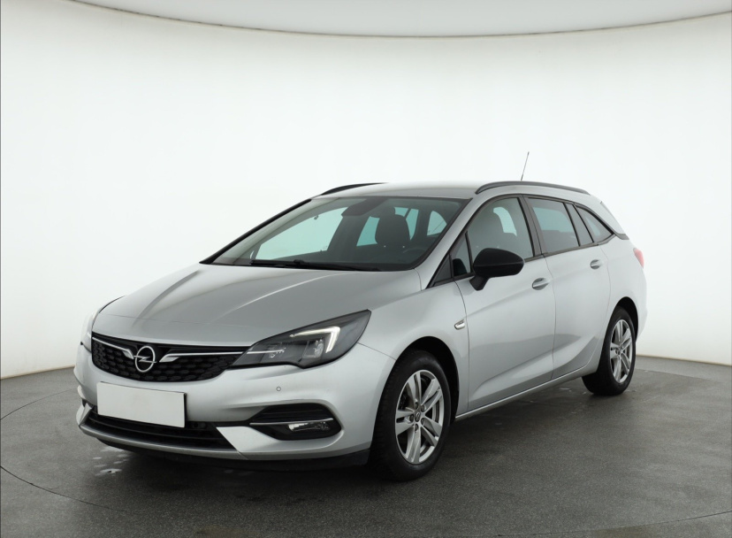 Opel Astra, 2021