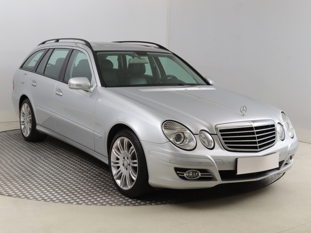 Mercedes-Benz E 200 Kompressor