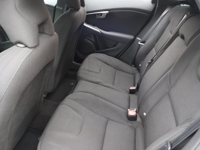 Volvo V40, 2014