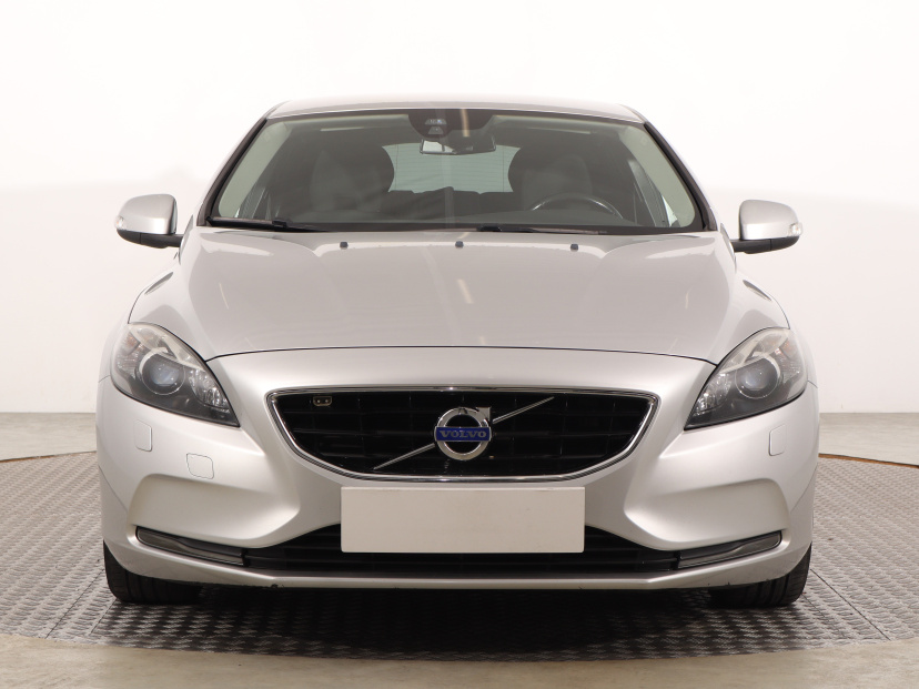 Volvo V40, 2014