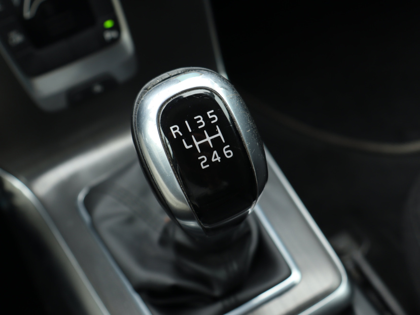 Volvo V40, 2014