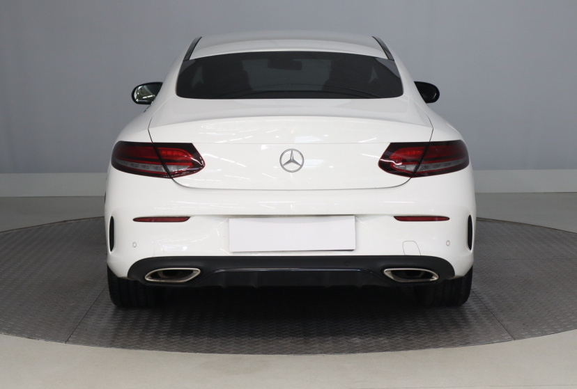 Mercedes-Benz C, 2018