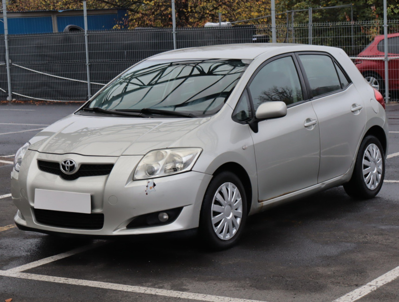 Toyota Auris, 2007