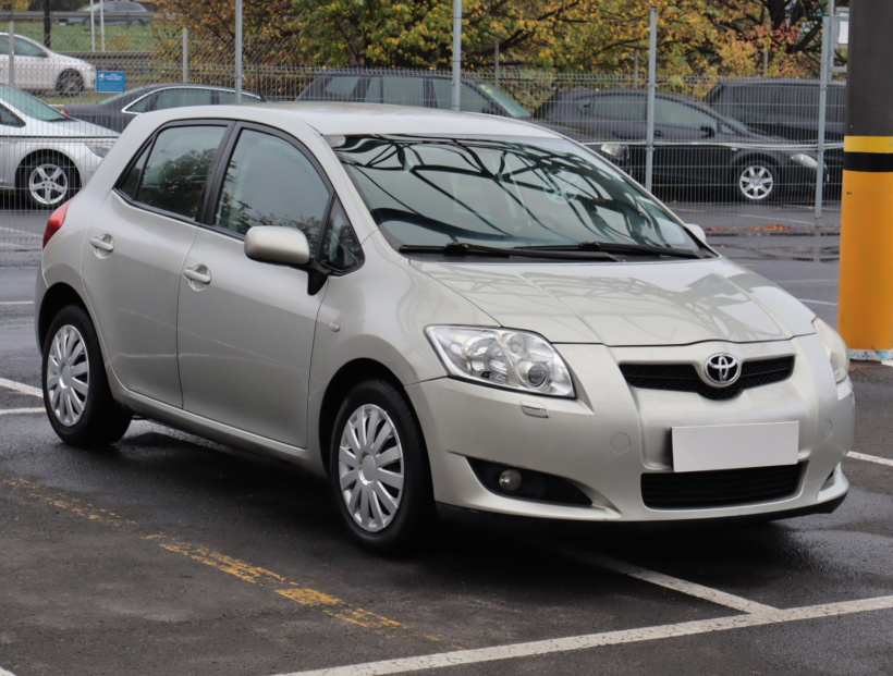 Toyota Auris, 2007