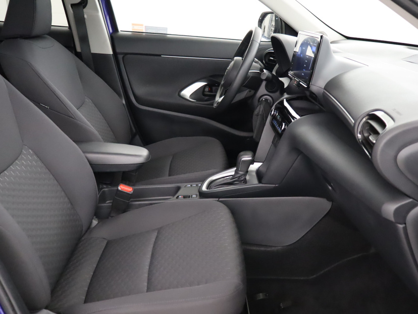 Toyota Yaris Cross, 2025