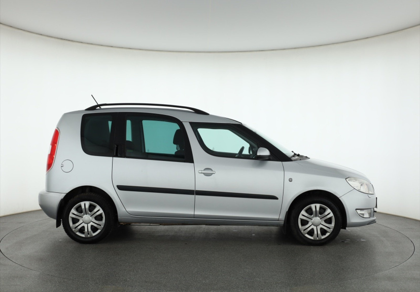 Škoda Roomster, 2012 – zdjęcie 10