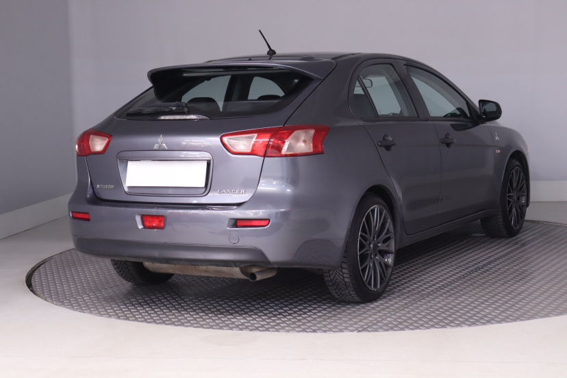 Mitsubishi Lancer, 2011