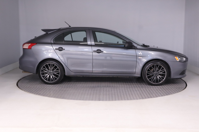 Mitsubishi Lancer, 2011