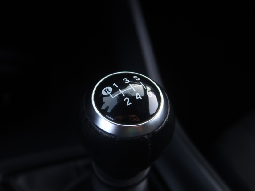 Toyota C-HR, 2018