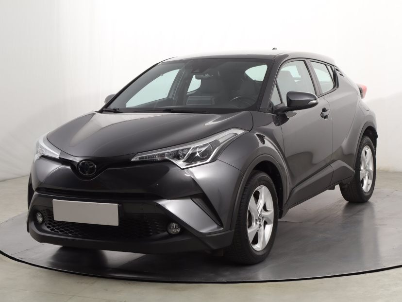 Toyota C-HR, 2018