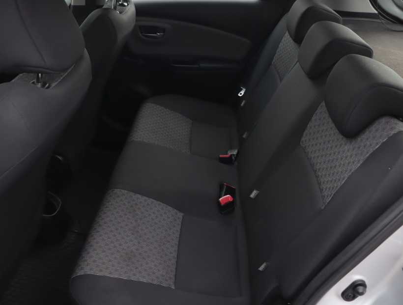 Toyota Yaris, 2015