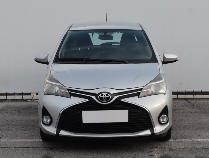 Toyota Yaris, 2015