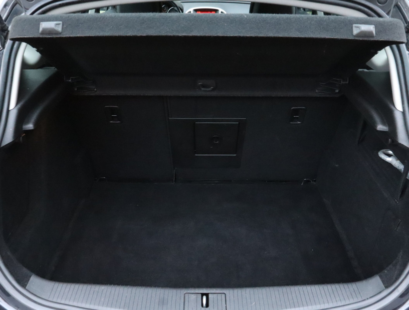 Opel Astra, 2014