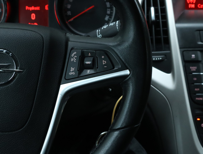 Opel Astra, 2014