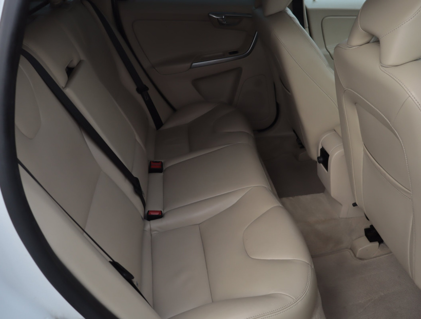 Volvo XC60, 2016
