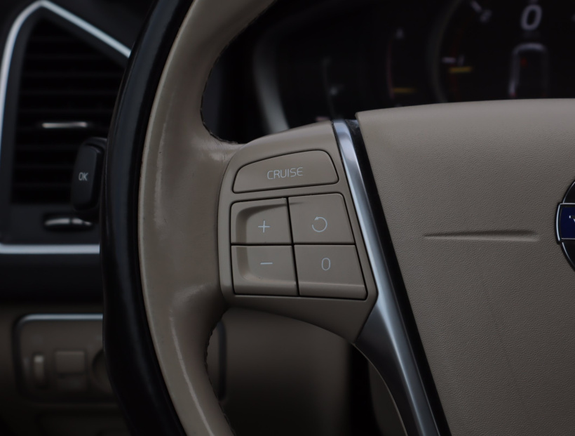 Volvo XC60, 2016