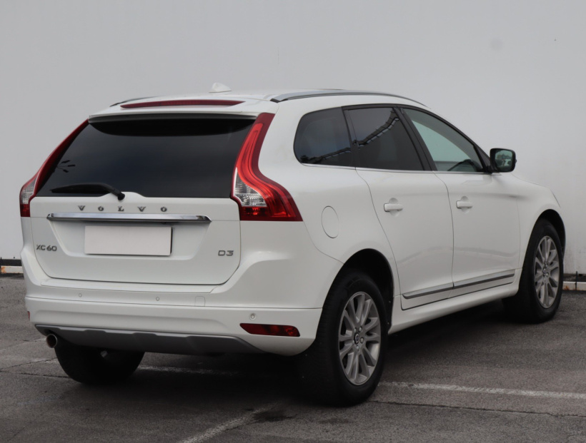 Volvo XC60, 2016