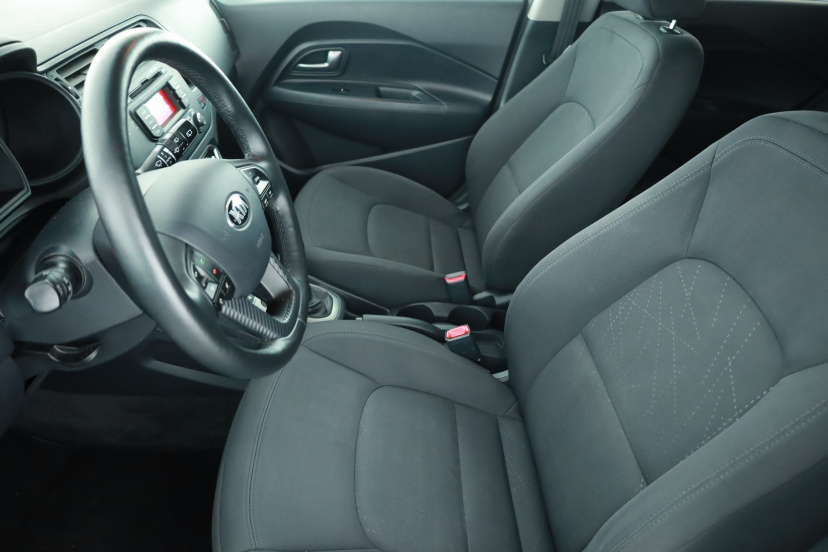Kia Rio, 2013