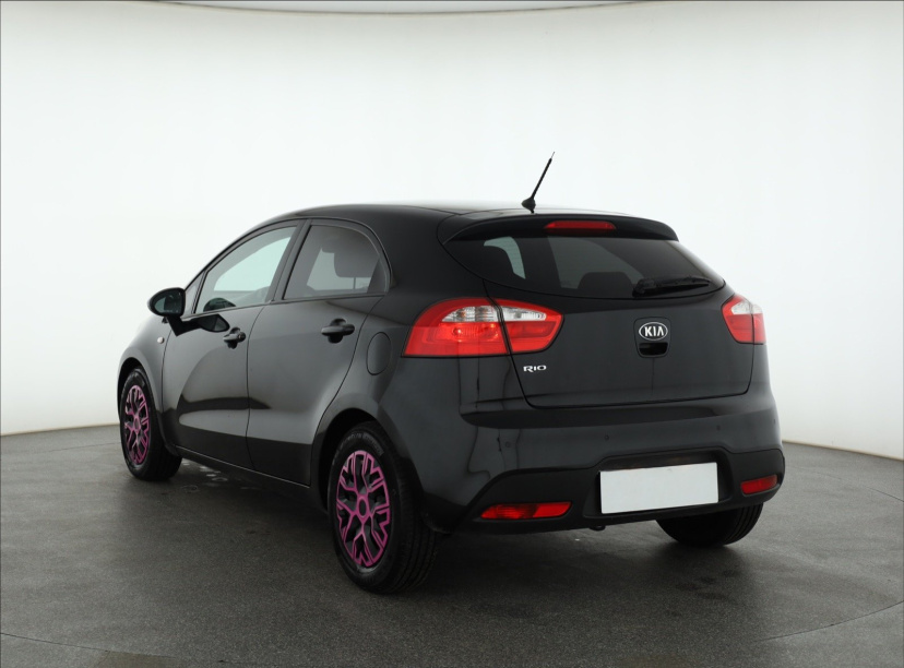 Kia Rio, 2013