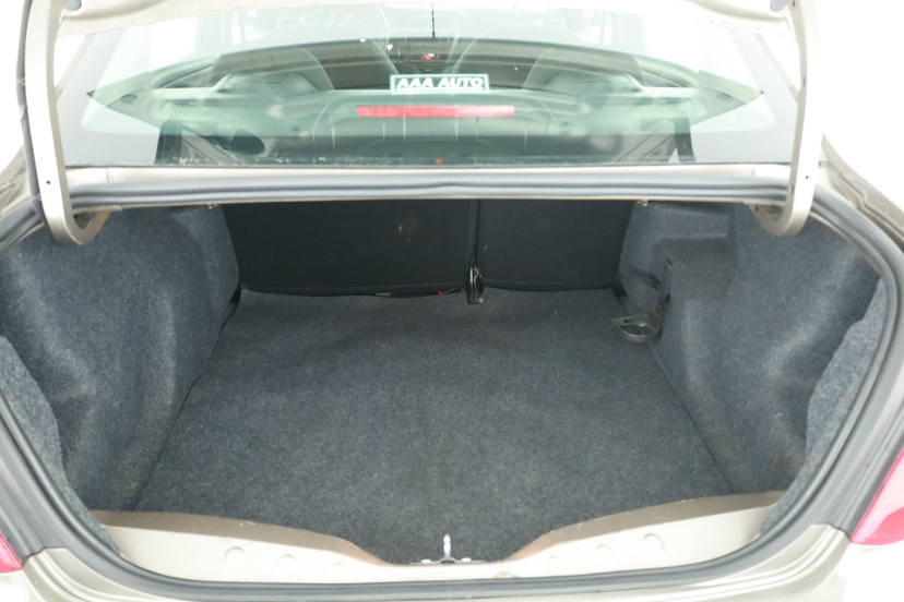 Peugeot 301, 2016