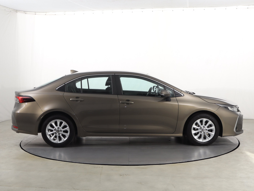 Toyota Corolla, 2021