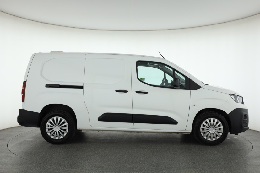 Peugeot Partner, 2022