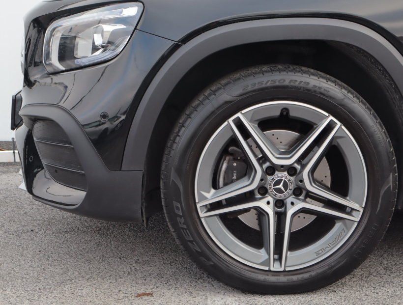 Mercedes-Benz GLB, 2020