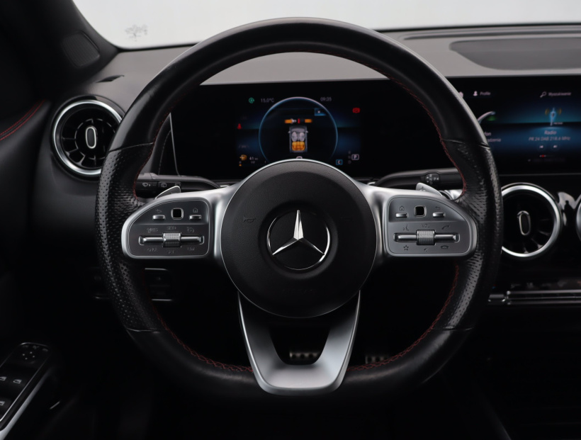 Mercedes-Benz GLB, 2020