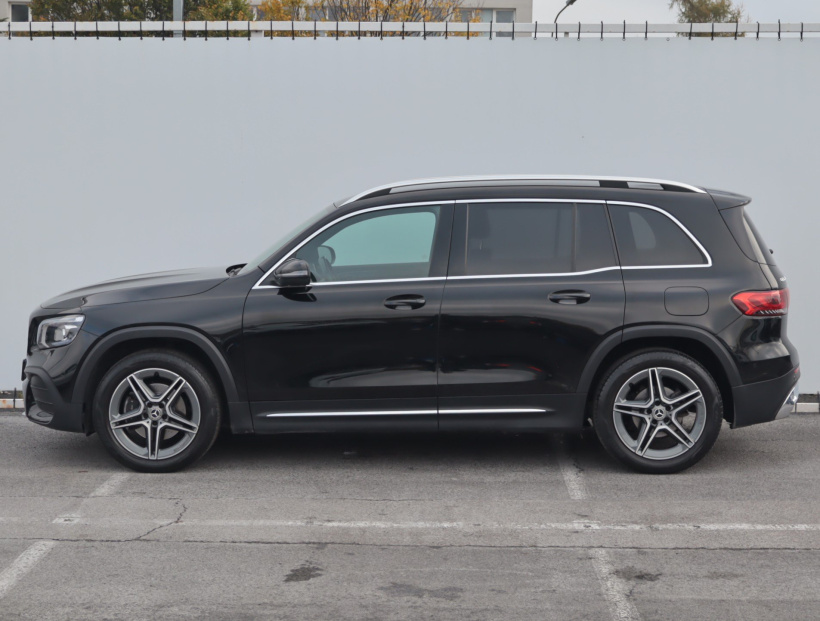 Mercedes-Benz GLB, 2020