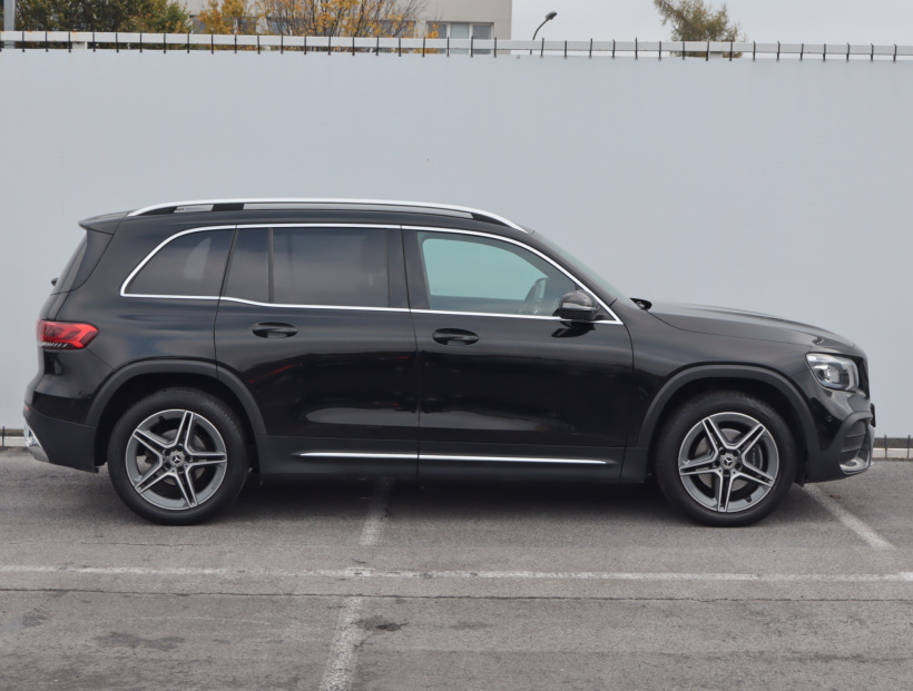 Mercedes-Benz GLB, 2020