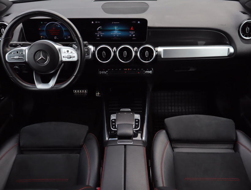 Mercedes-Benz GLB, 2020