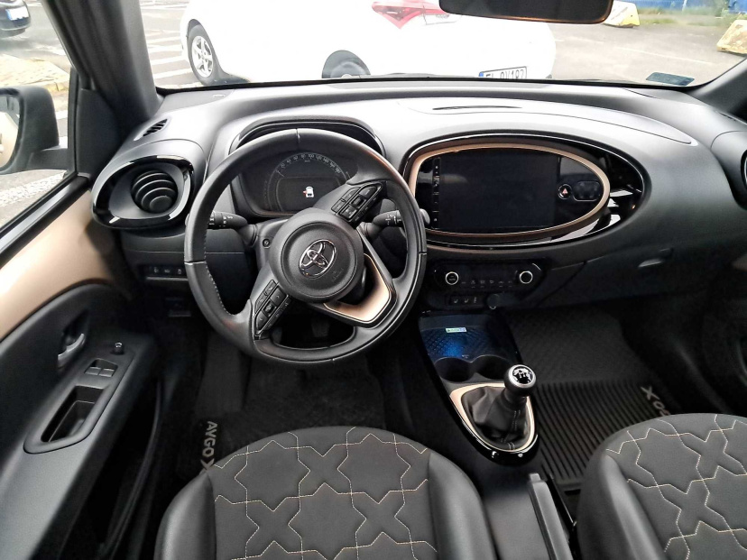 Toyota Aygo X, 2022