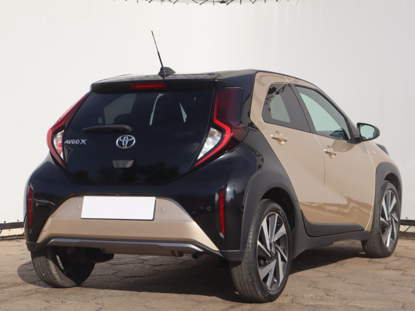 Toyota Aygo X, 2022