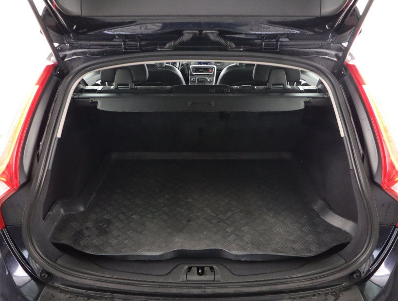 Volvo V60, 2016