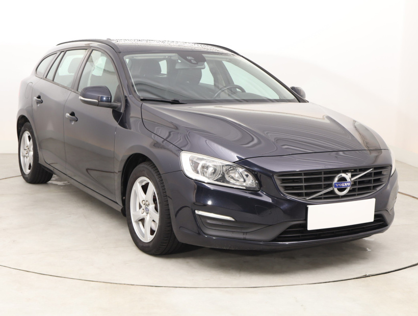 Volvo V60, 2016