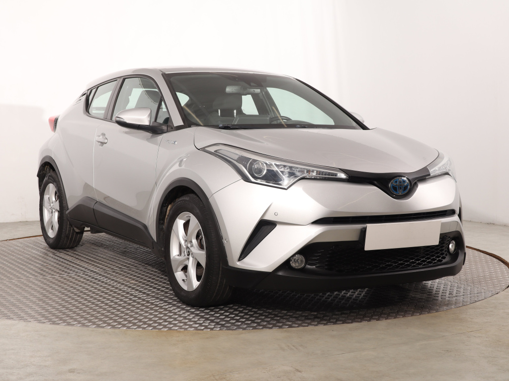 Toyota C-HR 1.8 Hybrid