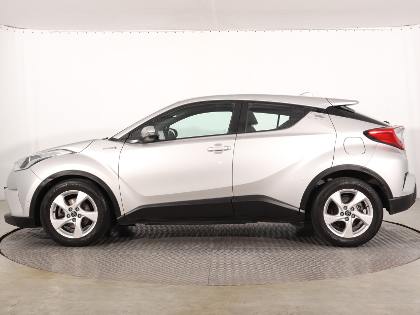 Toyota C-HR, 2019