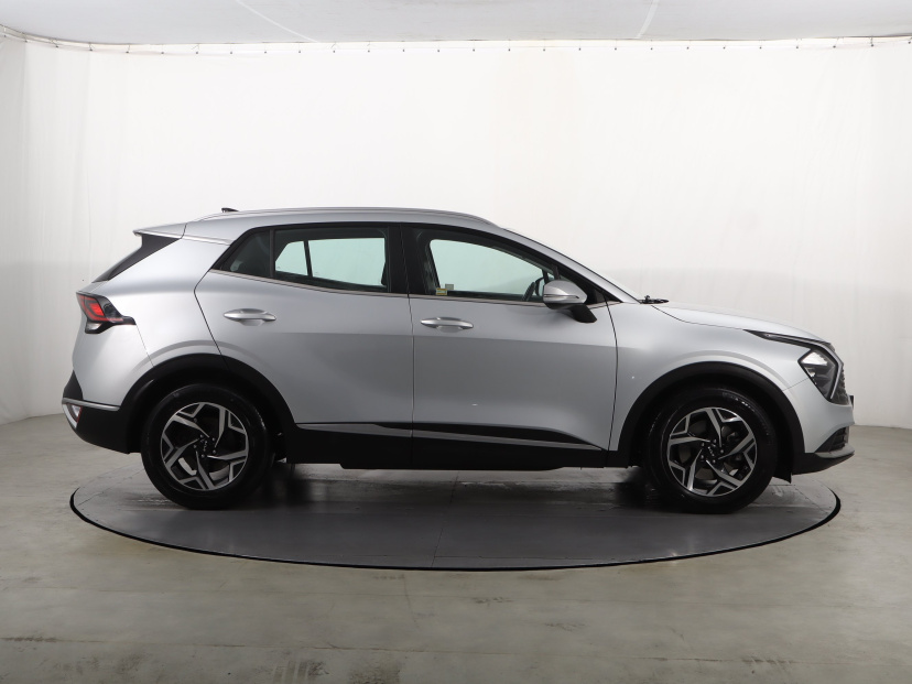 Kia Sportage, 2023 – foto 10