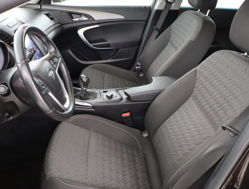 Opel Insignia, 2013
