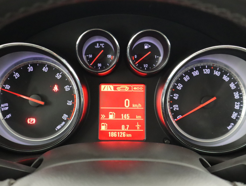 Opel Insignia, 2013