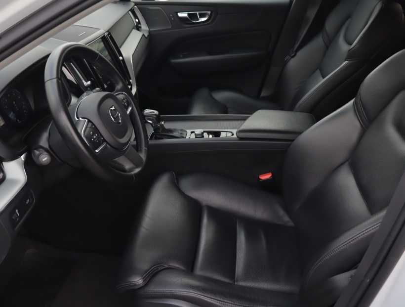 Volvo XC60, 2020