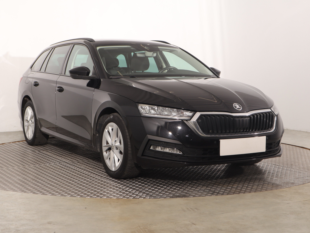 Škoda Octavia Combi 1.5 TSI e-tec